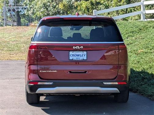 2022 Kia Carnival LXS