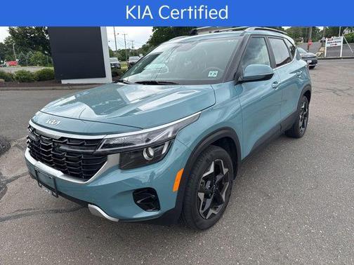 Pluton Blue 2024 Kia Seltos EX