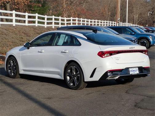 2022 Kia K5 EX