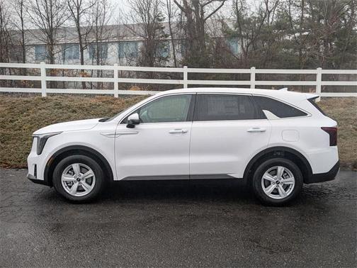2025 Kia Sorento LX