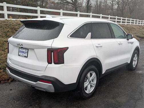 2025 Kia Sorento LX