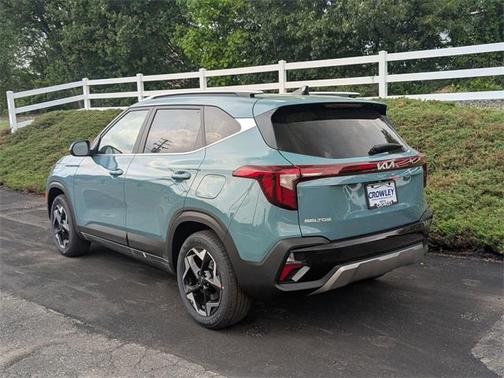 2025 Kia Seltos EX