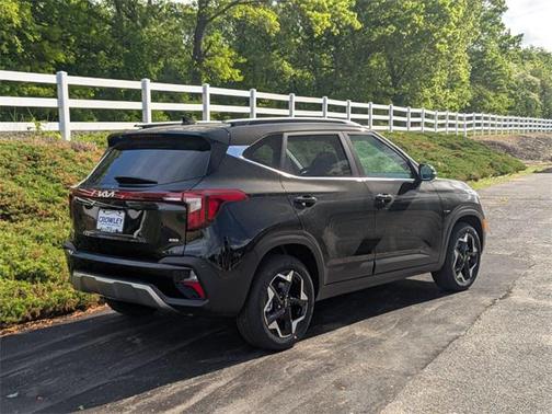 2025 Kia Seltos EX