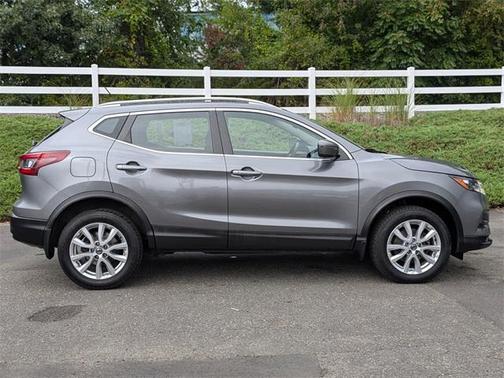 2020 Nissan Rogue Sport SV