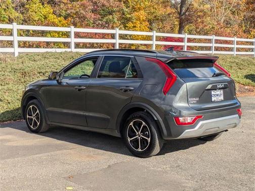 2025 Kia Niro LX