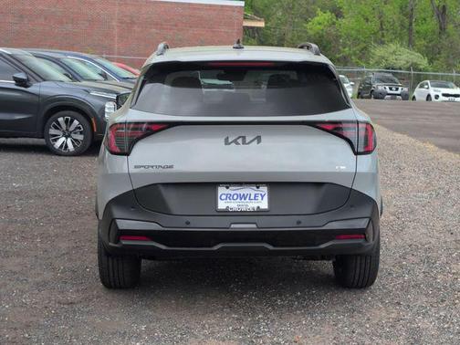 Wolf Gray 2026 Kia Sportage X-Line