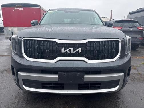2023 Kia Telluride LX