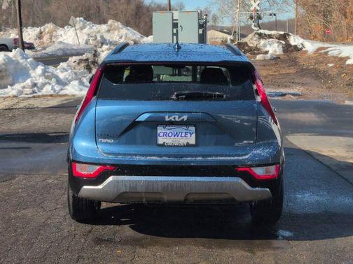 2025 Kia Niro Touring