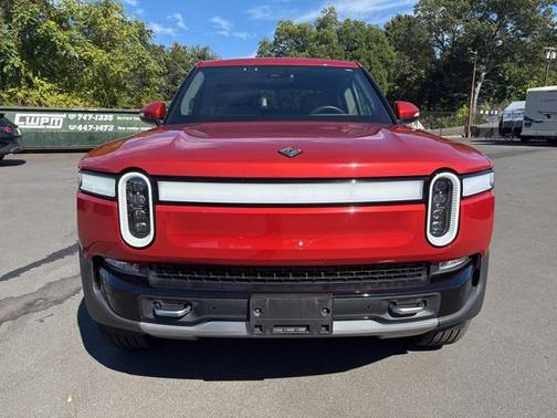 2022 Rivian R1T Adventure