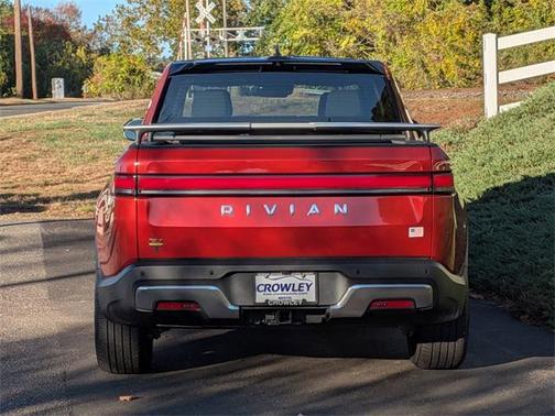 2022 Rivian R1T Adventure