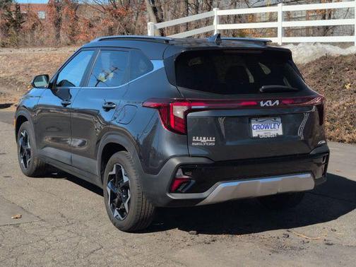 2025 Kia Seltos EX