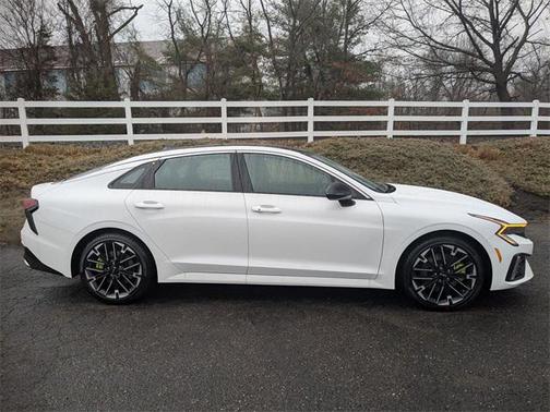 2025 Kia K5 GT