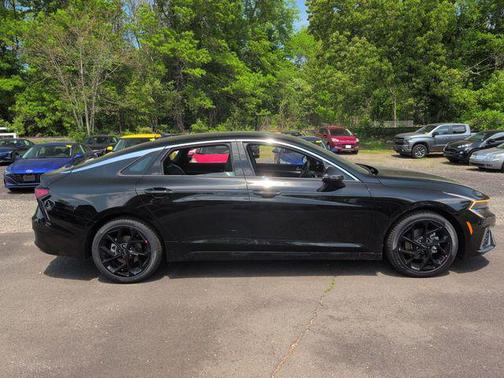 Aurora Black Pearl 2026 Kia K5 GT-Line
