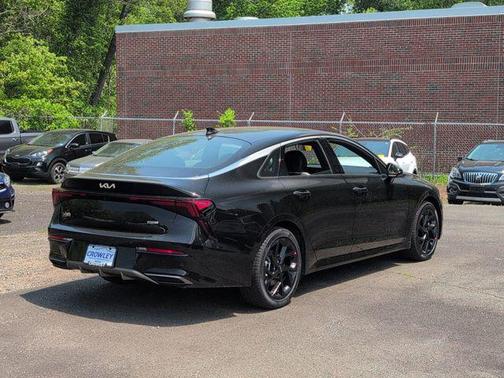 Aurora Black Pearl 2026 Kia K5 GT-Line