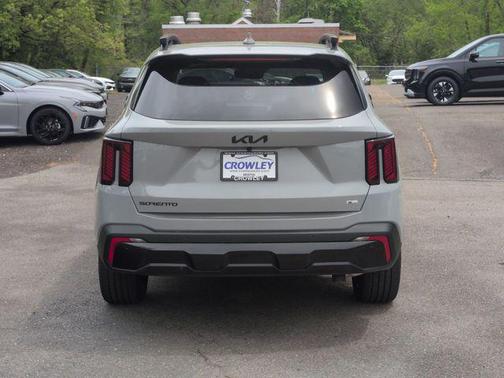 Gray 2026 Kia Sorento SX
