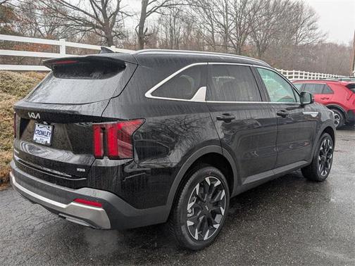 2025 Kia Sorento EX