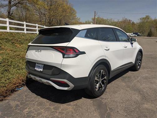 2024 Kia Sportage EX