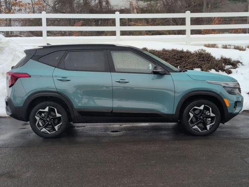 2025 Kia Seltos S
