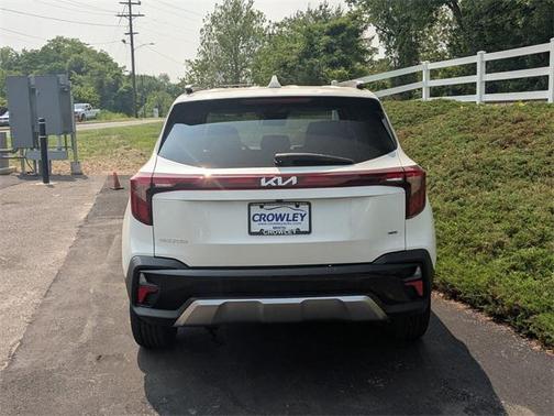 2025 Kia Seltos EX