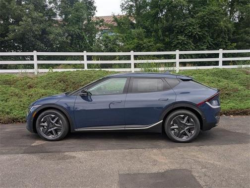 2025 Kia EV6 Light Long Range