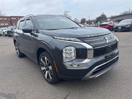 2025 Mitsubishi Outlander SEL