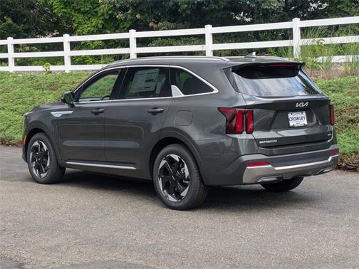 2025 Kia Sorento Plug-In Hybrid EX