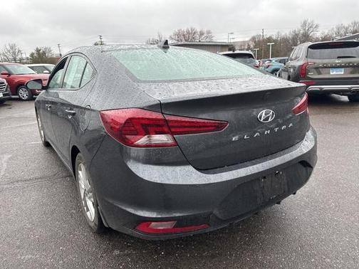 2020 Hyundai ELANTRA Value Edition
