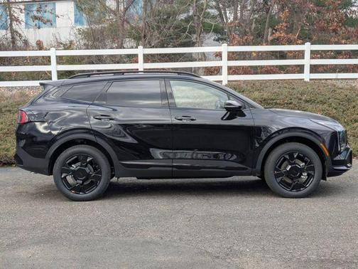 Ebony Black 2026 Kia Sportage X-Line