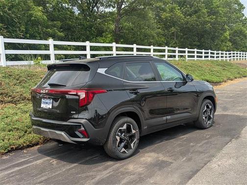 2025 Kia Seltos EX