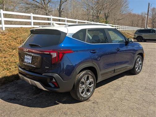 2024 Kia Seltos S