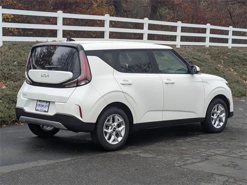 2025 Kia Soul LX