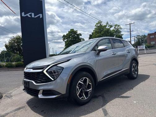 Steel Gray 2024 Kia Sportage LX