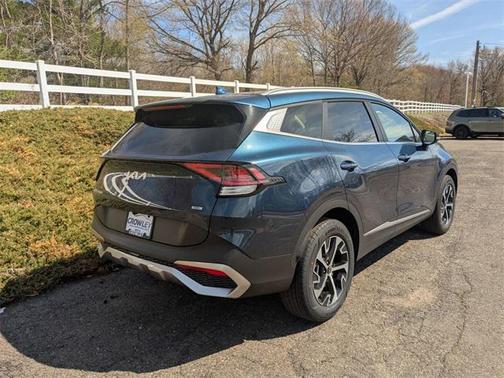 2025 Kia Sportage Hybrid EX