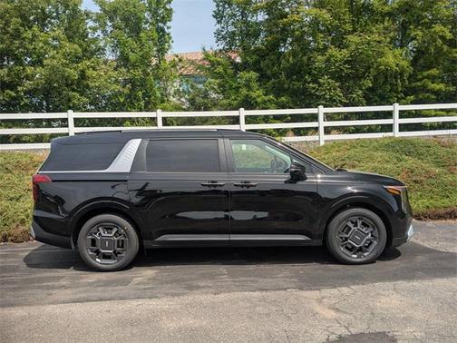 2025 Kia Carnival Hybrid EX