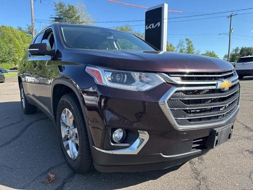 2020 Chevrolet Traverse LT Cloth