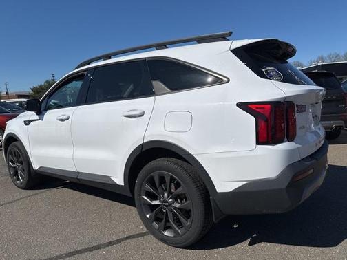 2022 Kia Sorento EX