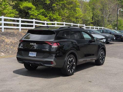 Ebony Black 2024 Kia Sportage X-Line