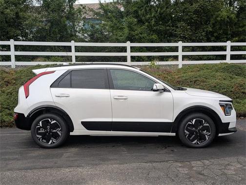2025 Kia Niro EV Wave