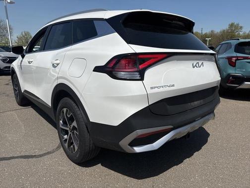2023 Kia Sportage Hybrid EX