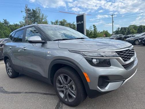 2023 Kia Seltos LX