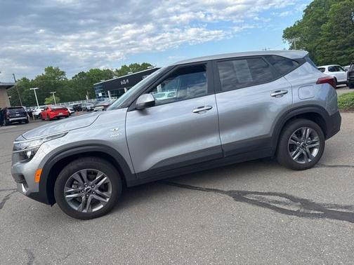 2023 Kia Seltos LX