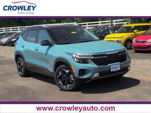 Blue / Black 2026 Kia Seltos S