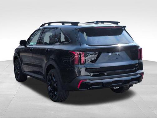 Ebony Black 2026 Kia Sorento SX
