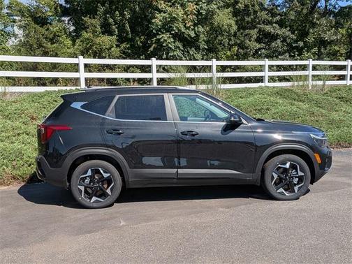 2025 Kia Seltos EX
