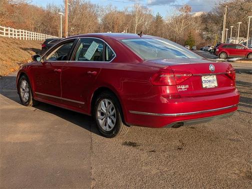 2016 Volkswagen Passat 1.8T S