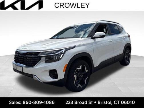 Snow White Pearl 2025 Kia Seltos EX