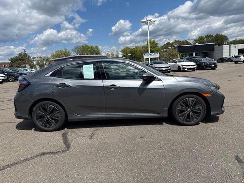 Polished Metal Metallic 2019 Honda Civic EX-L w/Navi