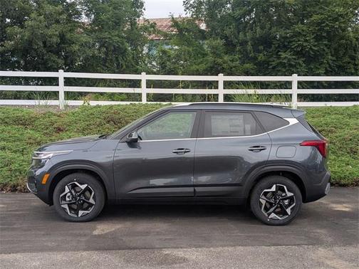 2025 Kia Seltos EX