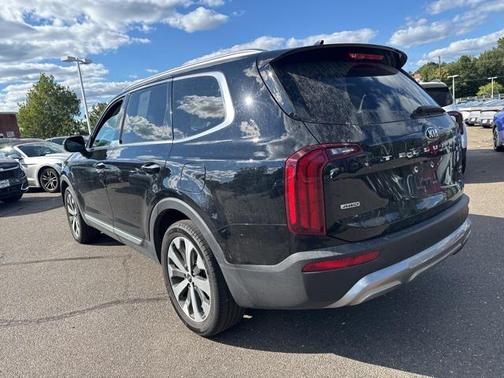 2020 Kia Telluride S