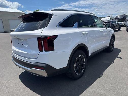 Glacial White Pearl 2024 Kia Sorento S